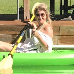 Meet your Posher, Cindy